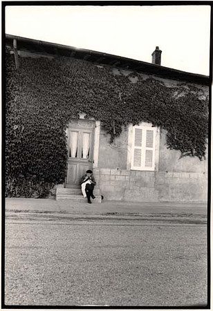 Knitting in So. France, 1971